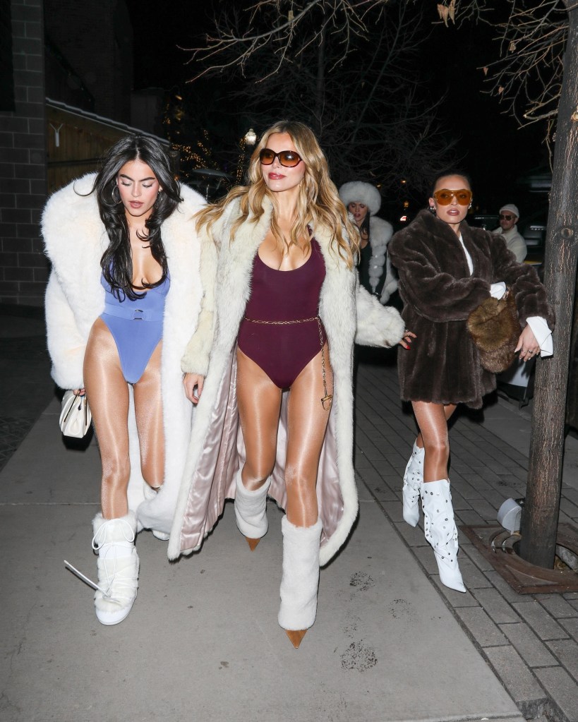 Brooks Nader (center) with sisters Mary Holland, Grace Ann and Sarah Jane in '80s apres looks outside the Aspen bash.