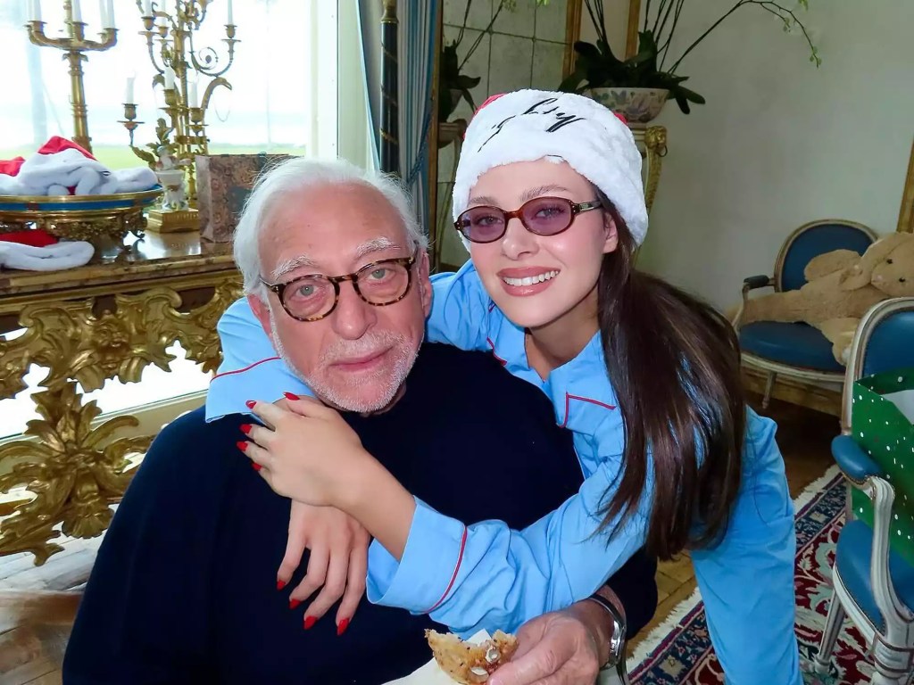Nicola Peltz Beckham embraces her father, Nelson Peltz.
