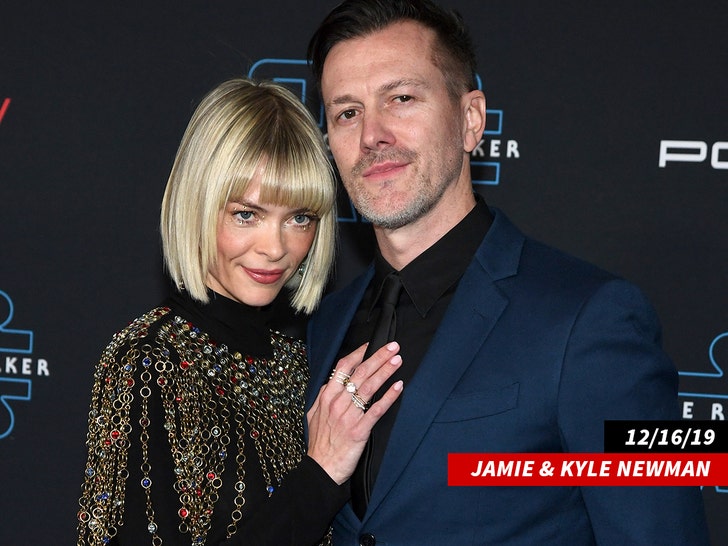 Jaime King and Kyle Newman (Getty)