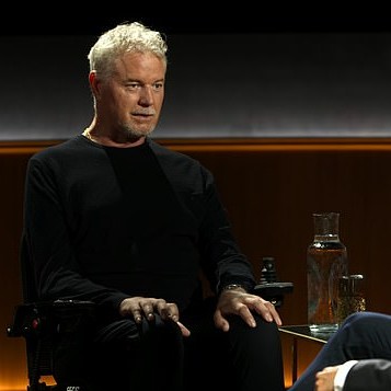 Dane began, 'Billie and Georgia, these words are for you. I tried. I stumbled sometimes, but I tried' - Daily Mail US