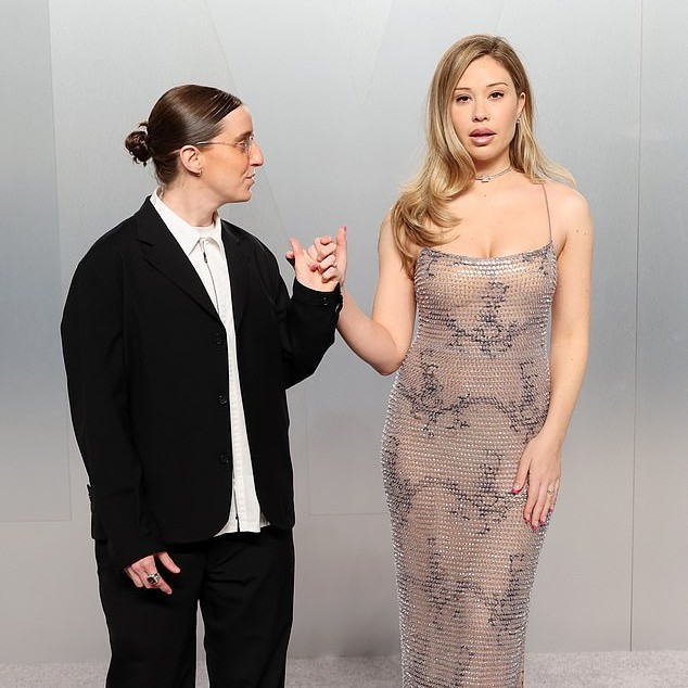 Jennifer Aniston Goes Instagram-Official With Jim Curtis, ‘My Love’