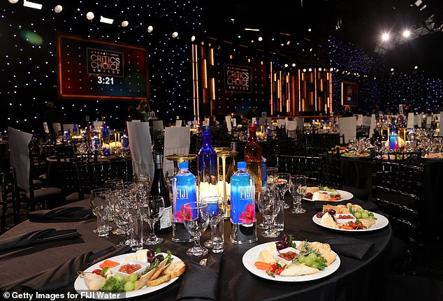 Critics Choice Awards banquet-style meal setup, referenced in comparisons to Oscars snacks.